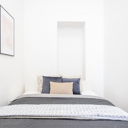 Charming & Cozy Central Elizabeth Apartment บูดาเปสต์ ภายนอก รูปภาพ