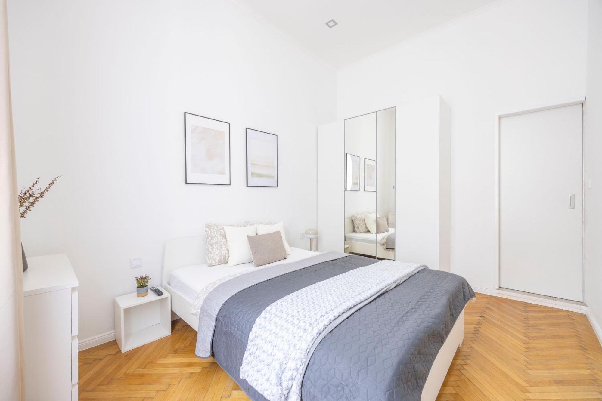 Charming & Cozy Central Elizabeth Apartment บูดาเปสต์ ภายนอก รูปภาพ