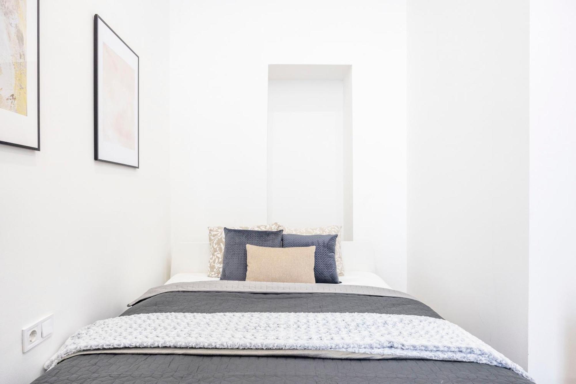 Charming & Cozy Central Elizabeth Apartment บูดาเปสต์ ภายนอก รูปภาพ